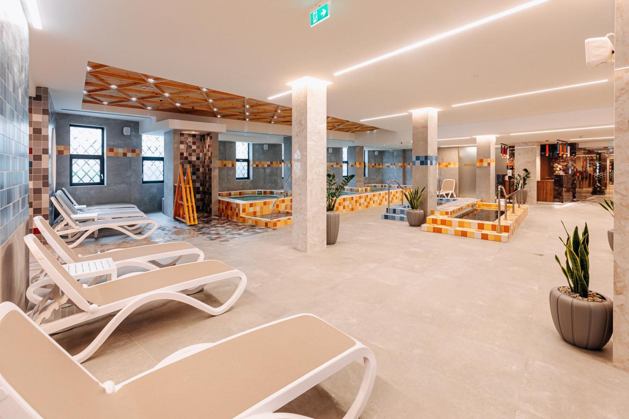 Hotel Crystal Wellness & Superior Sovata