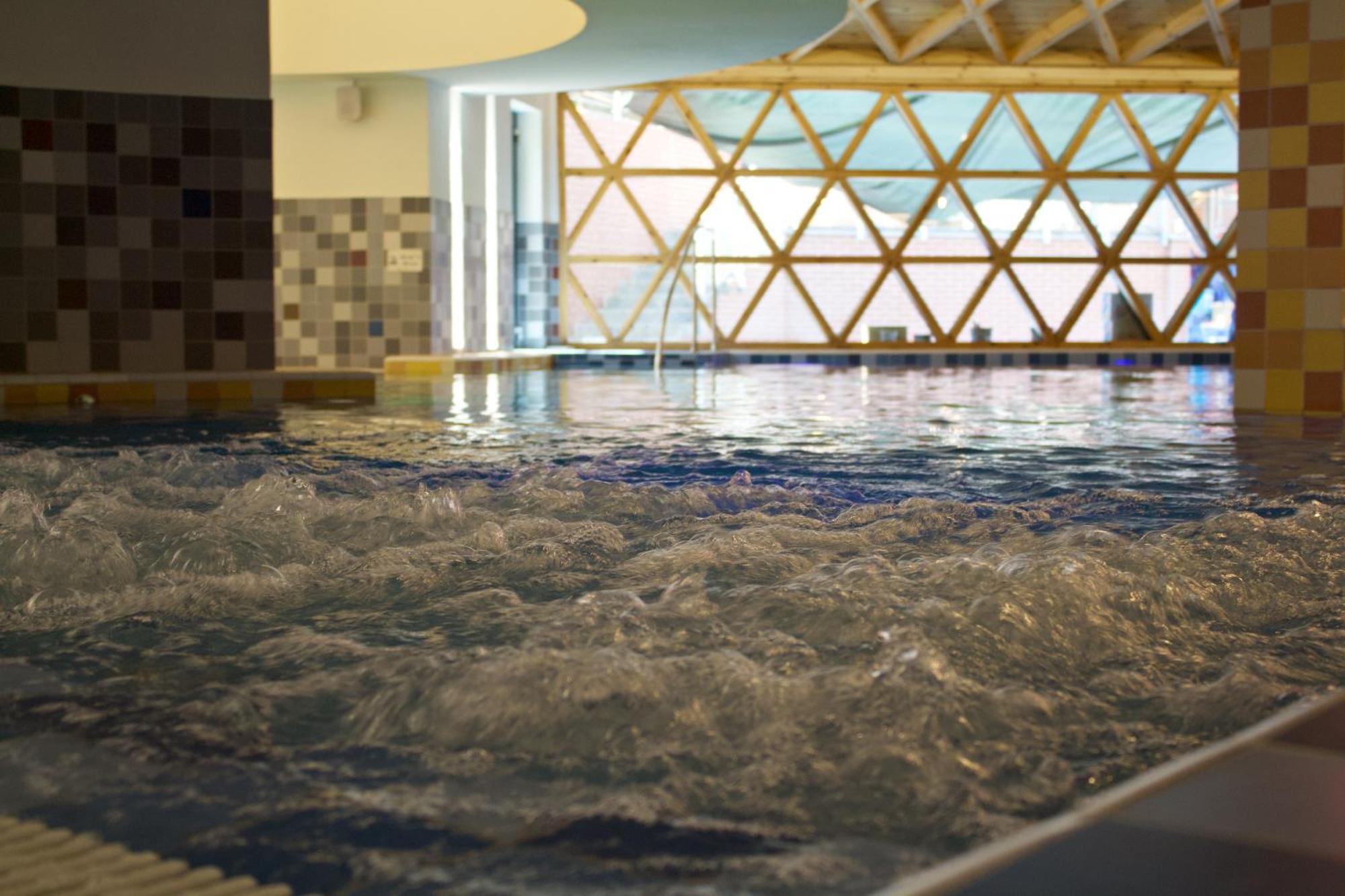 Crystal Wellness & Superior Hotel