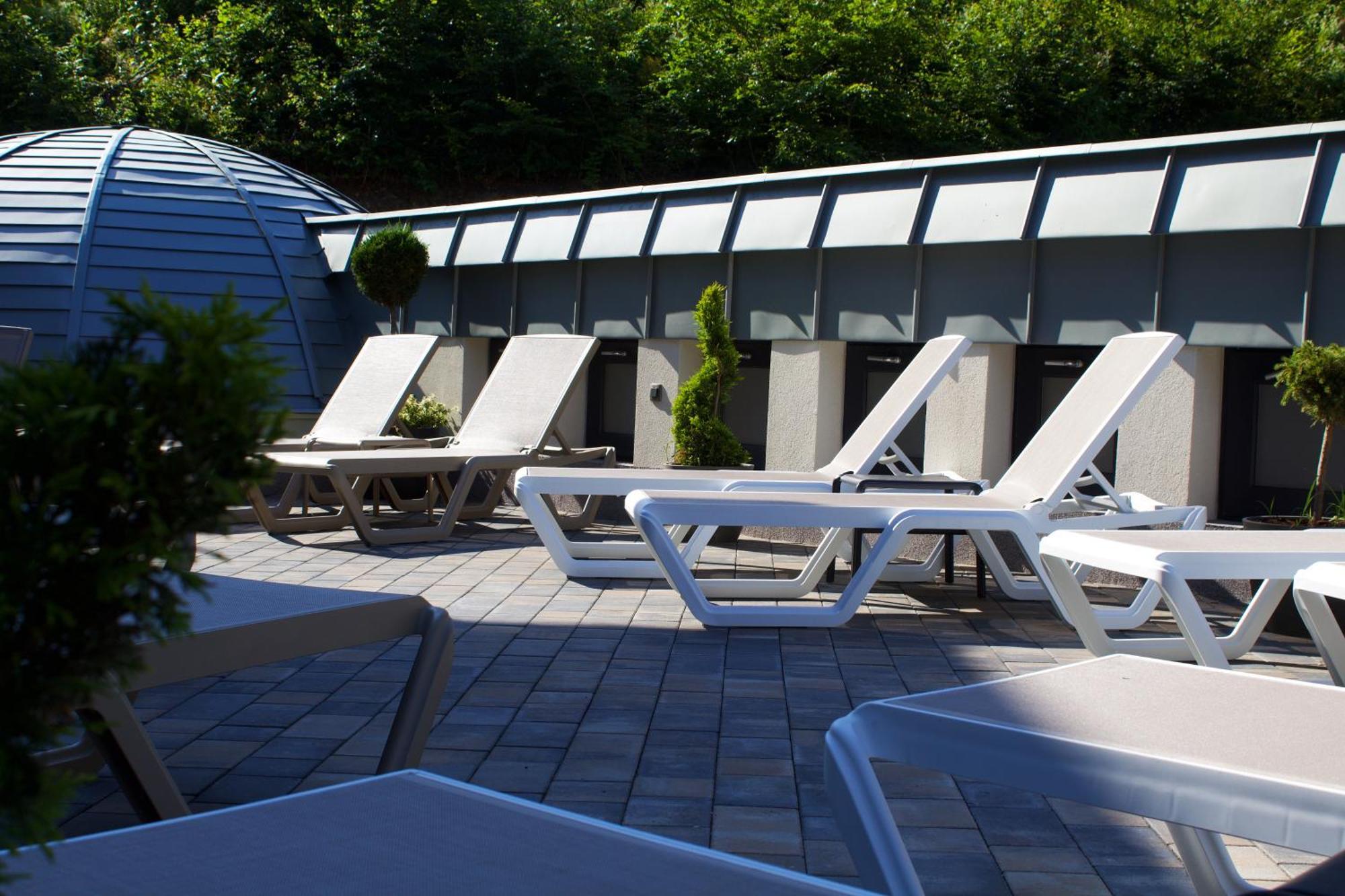 Crystal Wellness & Superior
