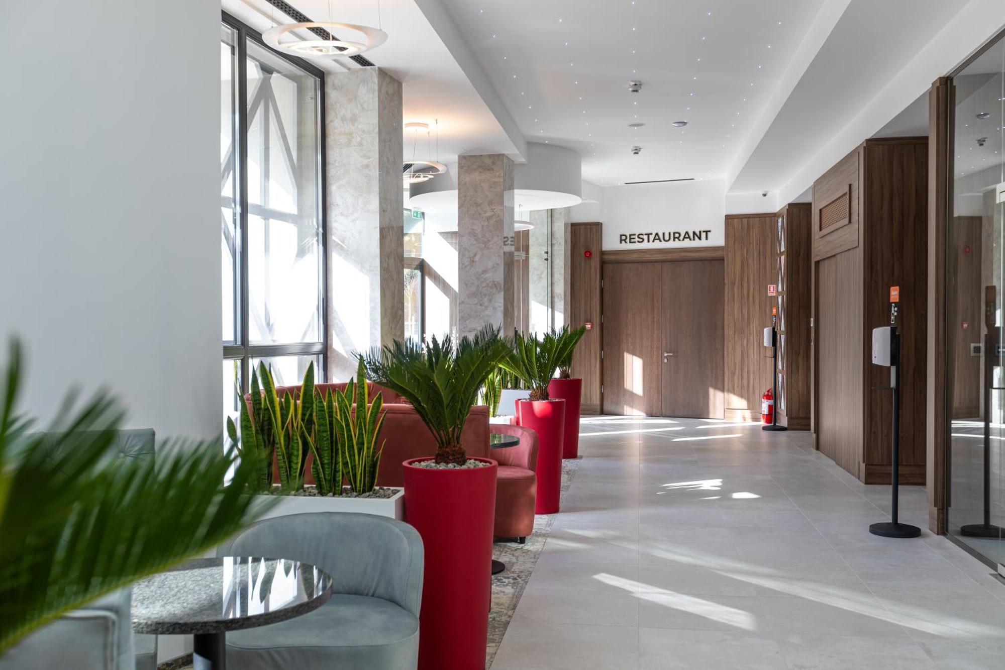 Hotel Crystal Wellness & Superior 4*