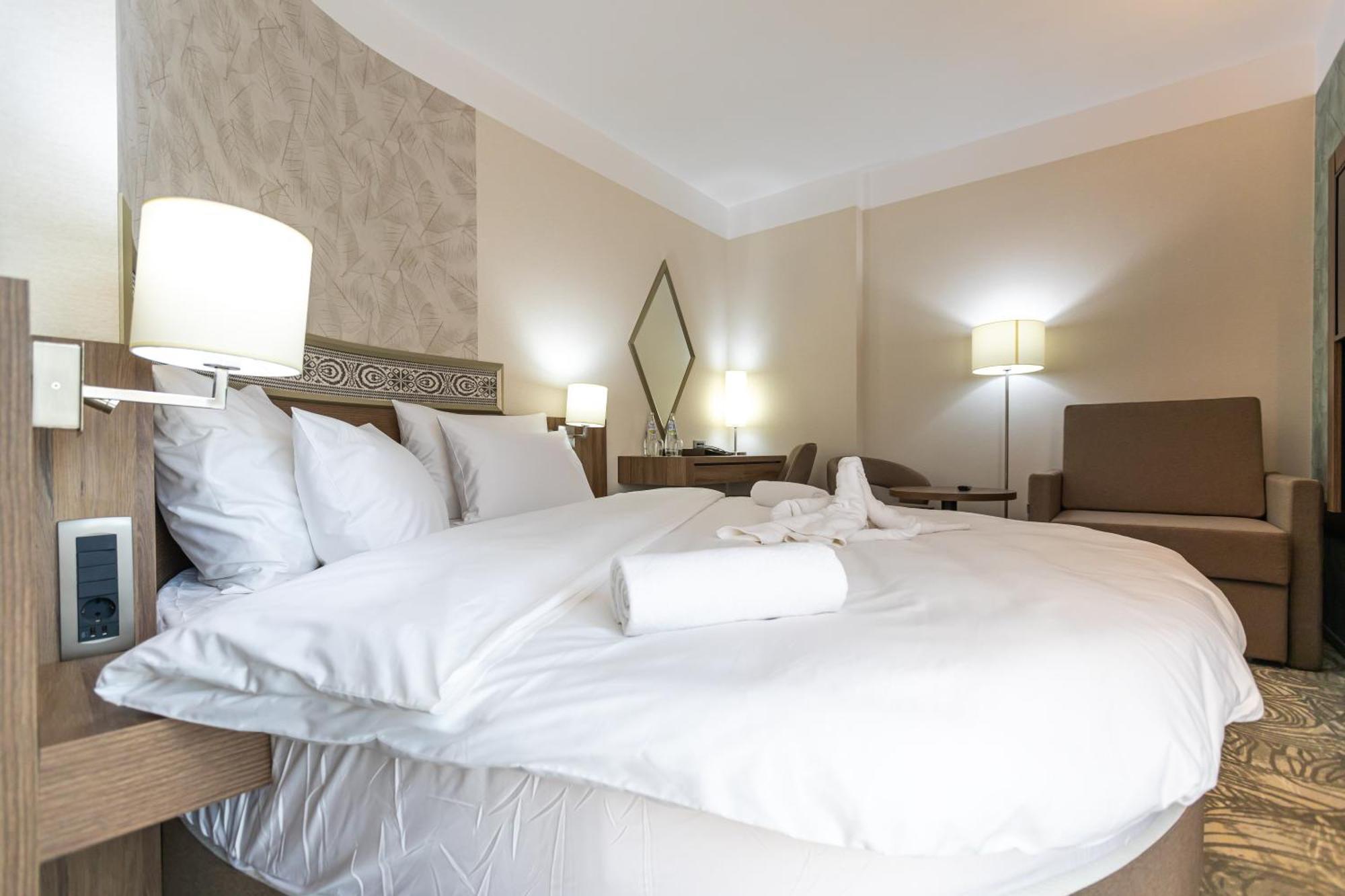 Crystal Wellness & Superior Hotel 4*